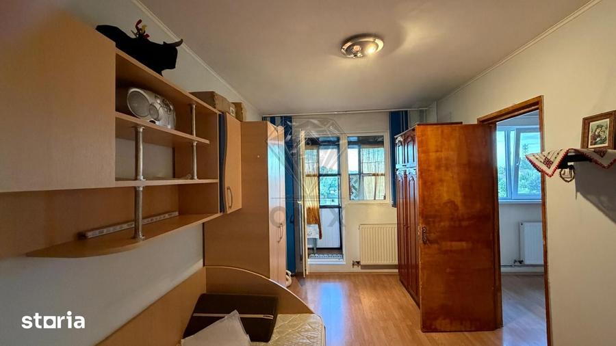 Apartament cu 2 camere nedecomandat, mobilat în Cantacuzino