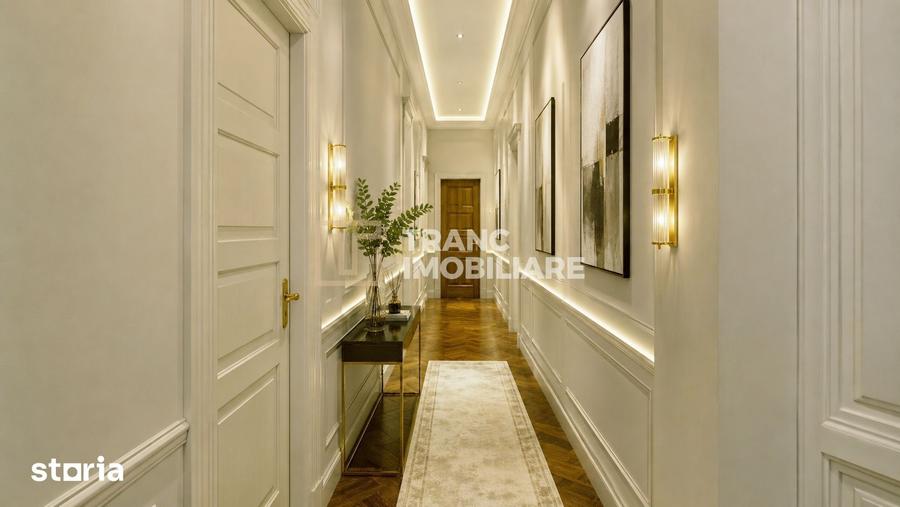 Apartament cu 8 camere în Central