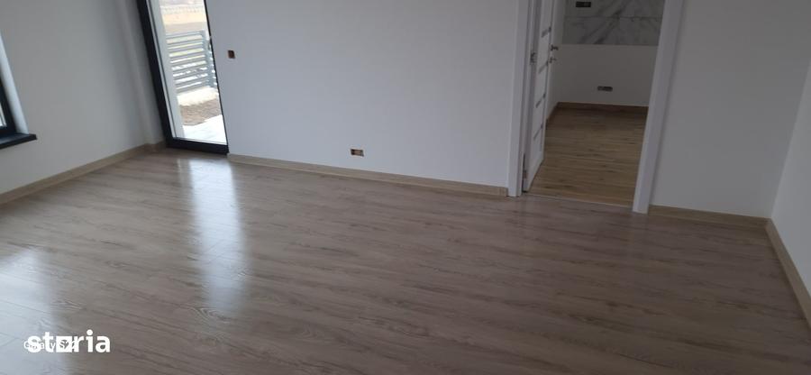 Casă cu 4 camere cu Teren 530 Mp în Central