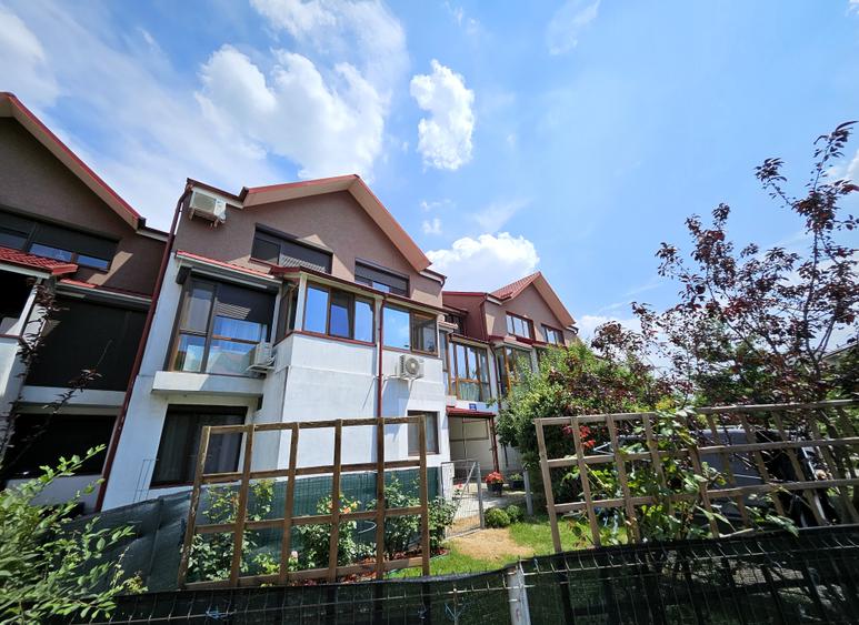 Apartament cu 4 camere decomandat în Giulești