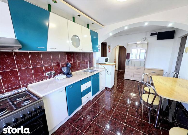 Apartament cu 3 camere în Girocului