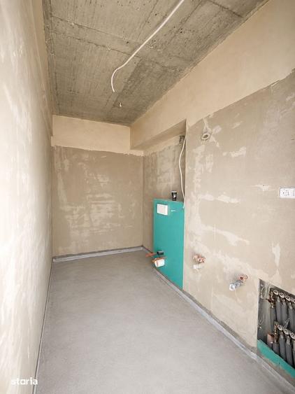 Apartament cu 6 camere decomandat în Cug