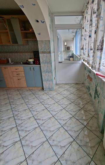 Apartament cu 2 camere semidecomandat în Obor