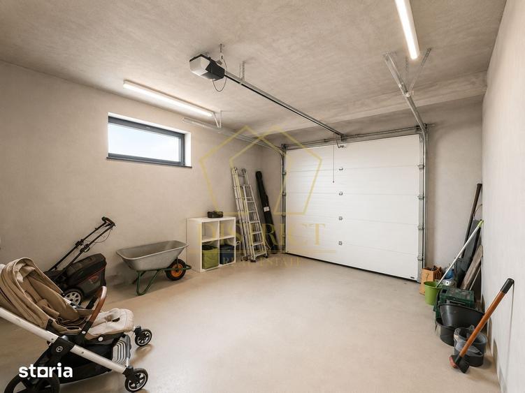 Casă cu 5 camere semidecomandat cu Teren 605 Mp în Giarmata