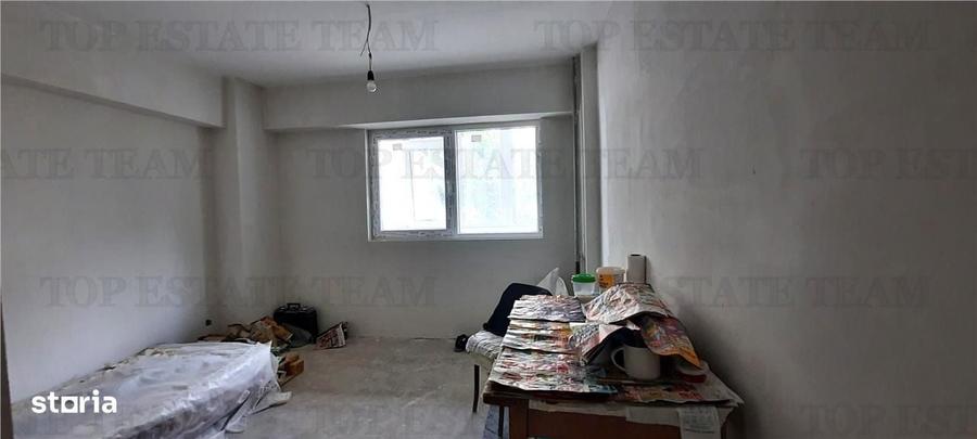 Vanzare apartament 3,camere, etaj 1, piata 1 Mai - 9