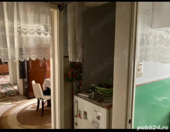 Etaj 1 proprietar .2 camere resita - 6