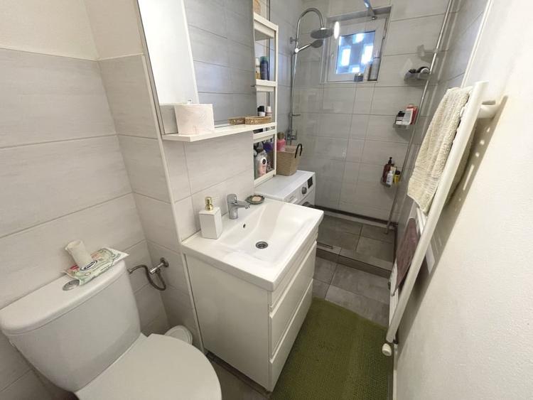 Apartament cu 2 camere semidecomandat, mobilat în Cetate
