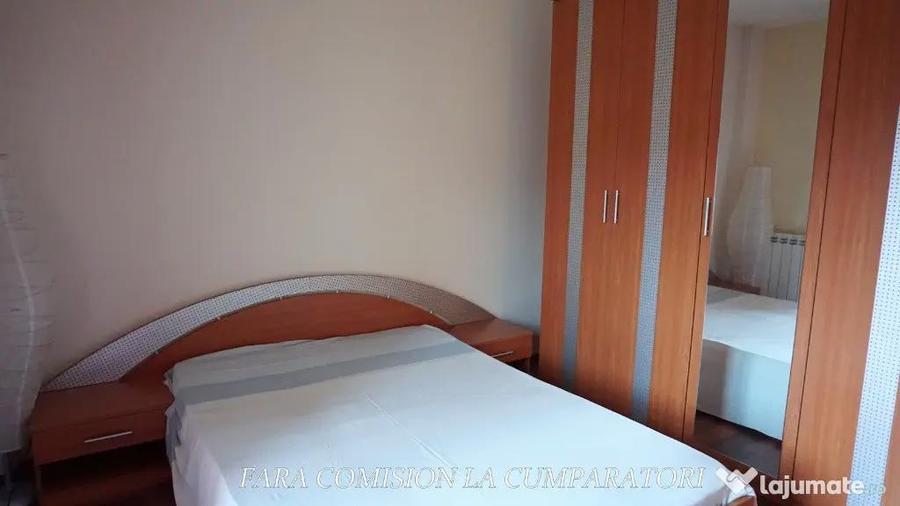 Apartament cu 3 camere decomandat, mobilat în Central
