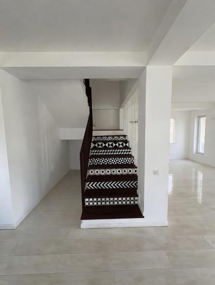 Casă individuală cu 4 camere cu Teren 379 Mp în Balotești