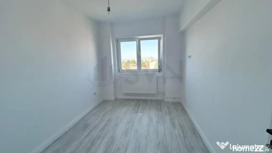 Apartament cu 3 camere decomandat în Titulescu