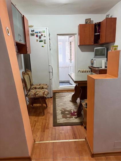 Apartament cu 2 camere decomandat în Debarcader