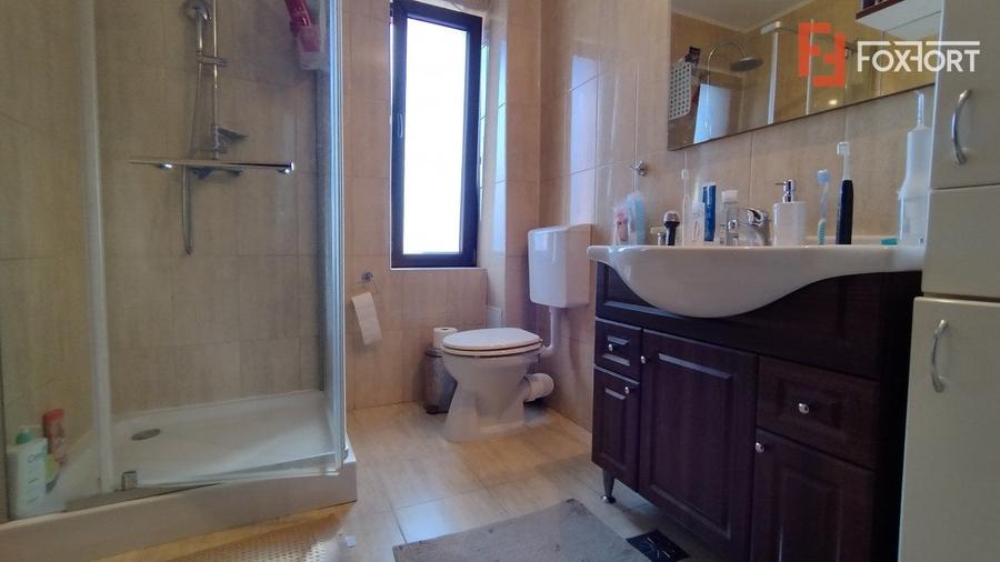 Duplex cu 5 camere cu Canalizare în Simion Bărnuțiu