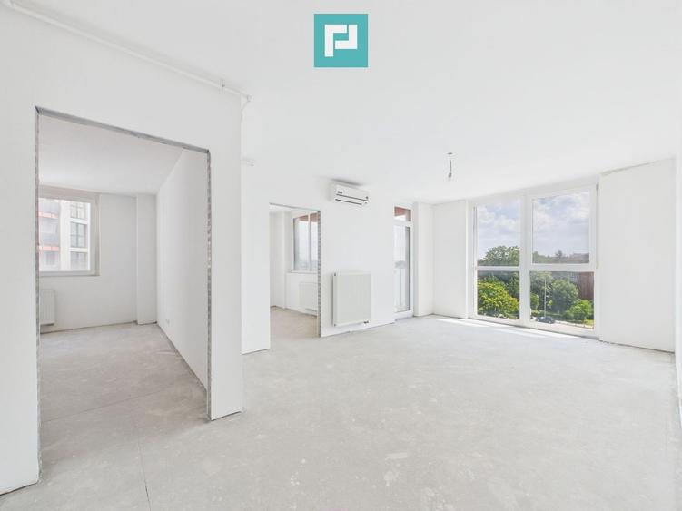 Apartament cu 4 camere în Banu Mărăcine
