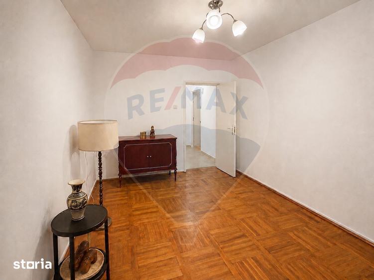 Apartament cu 3 camere, mobilat în Muncii