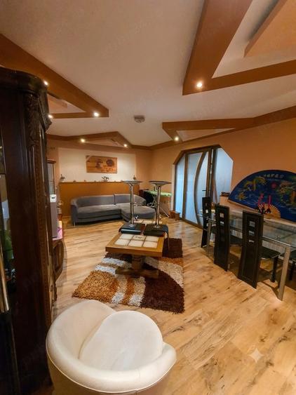 Casă cu 4 camere cu Teren 220 Mp în Craiovei