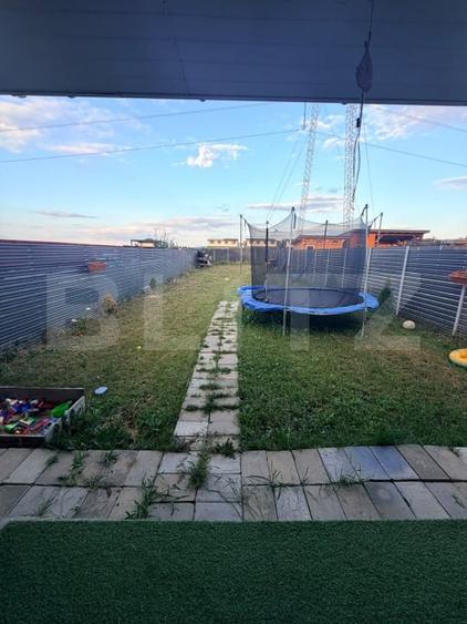 Duplex cu 4 camere cu Teren 220 Mp în Tărlungeni