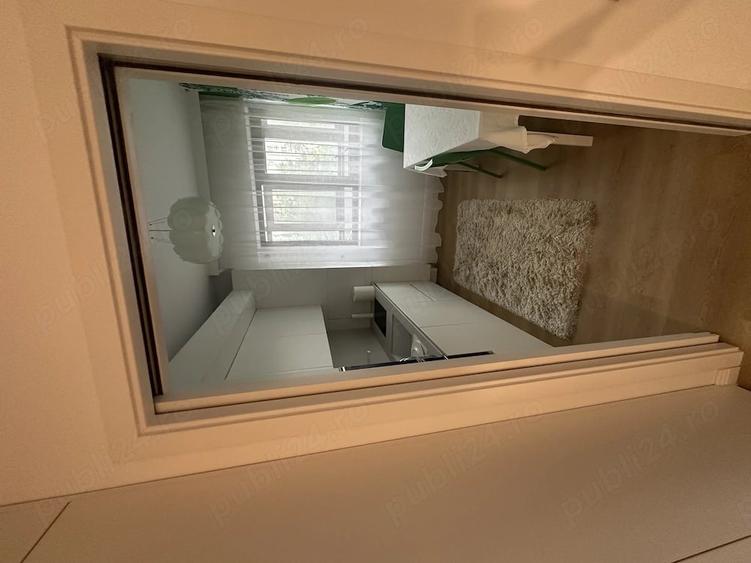 Apartament cu 2 camere decomandat în Vitan