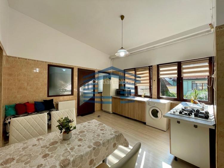 Apartament cu 2 Dormitoare Decomandate-- centrul Istoric- studenți ok