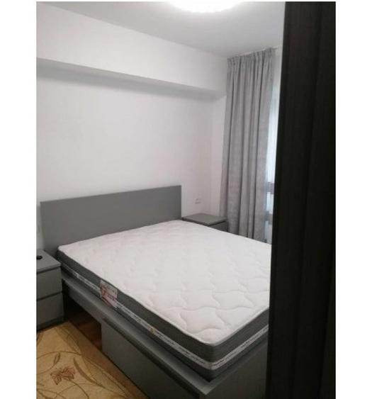 Apartament cu 4 camere decomandat în Iancului