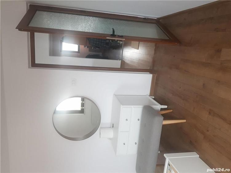 Casă cu 5 camere cu Teren 600 Mp în Cazasu