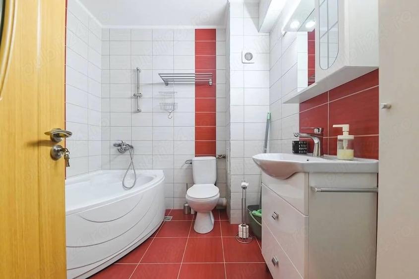 Apartament cu 2 camere decomandat în Exterior Vest