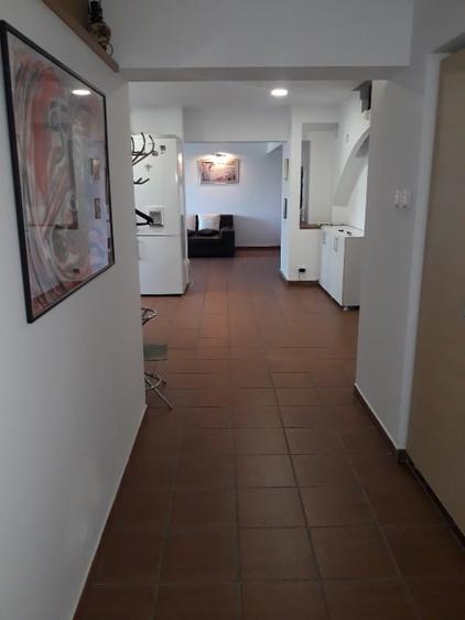 Apartament cu 2 camere decomandat, mobilat în Unirii