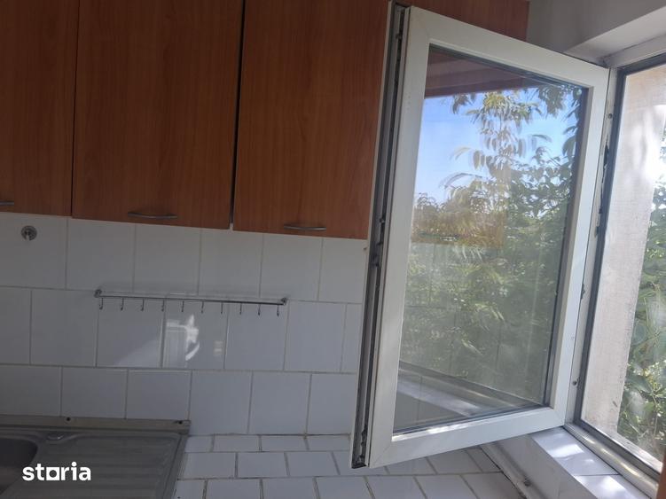 Garsonieră în Buziașului