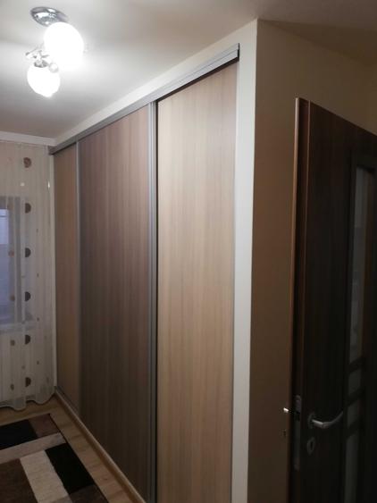 Casă cu 4 camere în Aurora