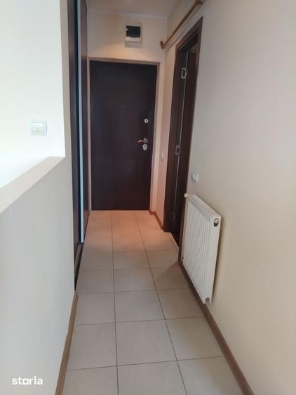 Apartament cu 2 camere semidecomandat în Republicii