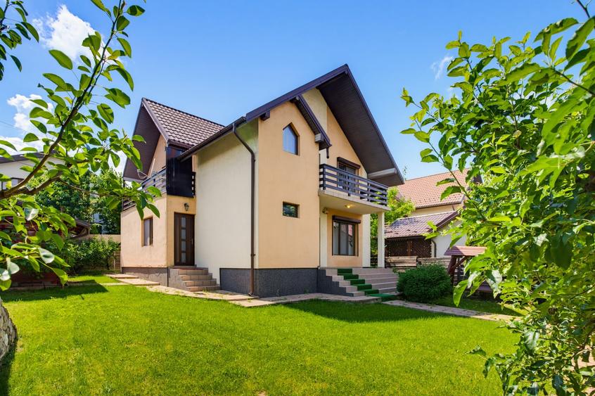 Casă individuală cu 4 camere cu Canalizare în Horpaz
