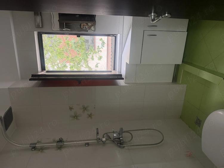 Apartament cu 2 camere decomandat în Sisești