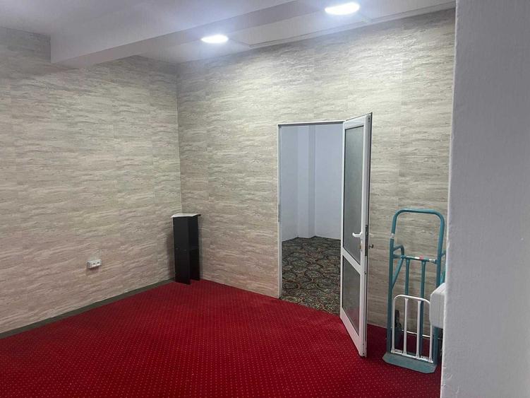 Spațiu comercial, de 75 mp, în Valea Moșneagului