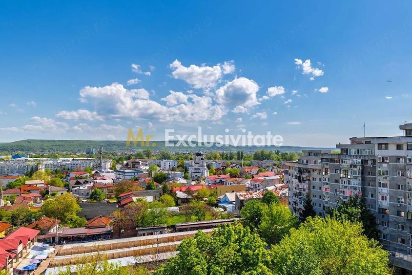 Apartament cu 3 camere decomandat în Ultracentral