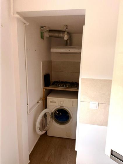 Apartament cu 2 camere decomandat în Griviței
