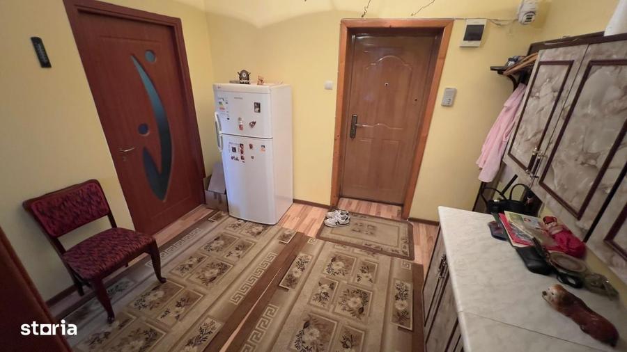 Apartament cu 3 camere decomandat în Ultracentral
