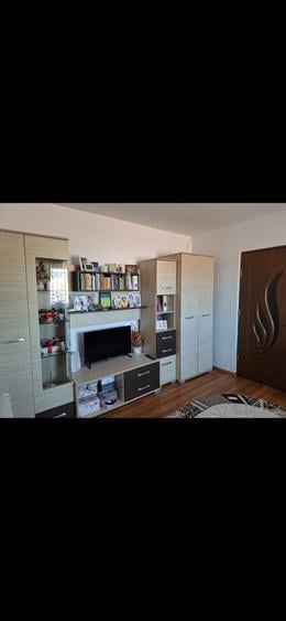 Apartament cu 2 camere nedecomandat în Central