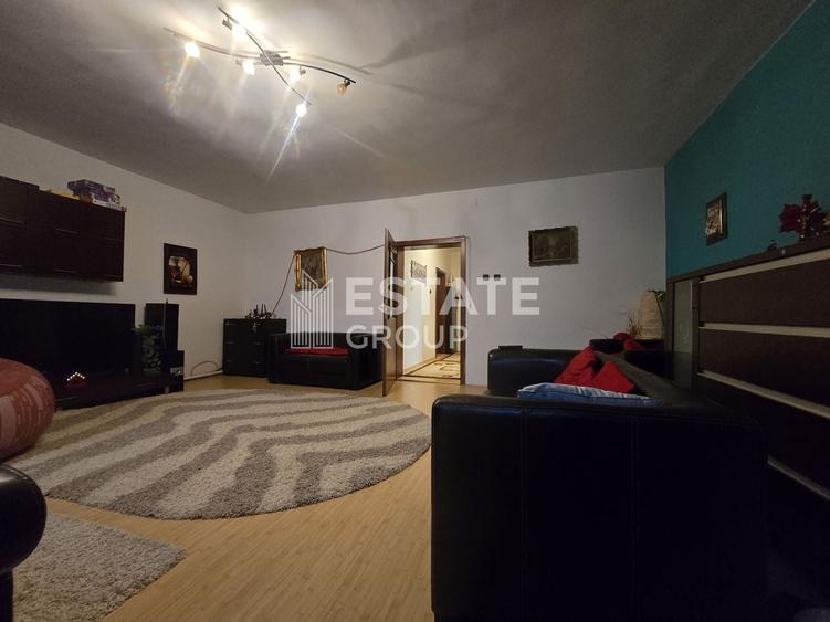 Casă individuală cu 5 camere cu Canalizare în Mehala