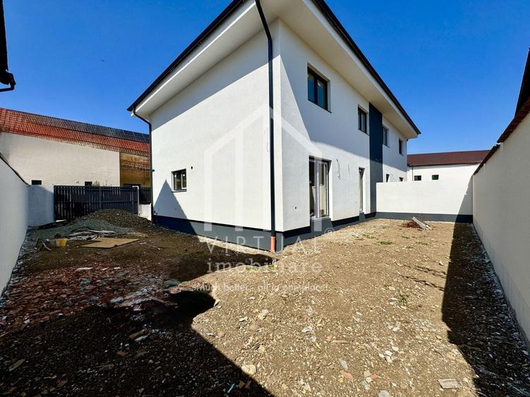 Duplex cu 4 camere cu Canalizare în Șelimbăr