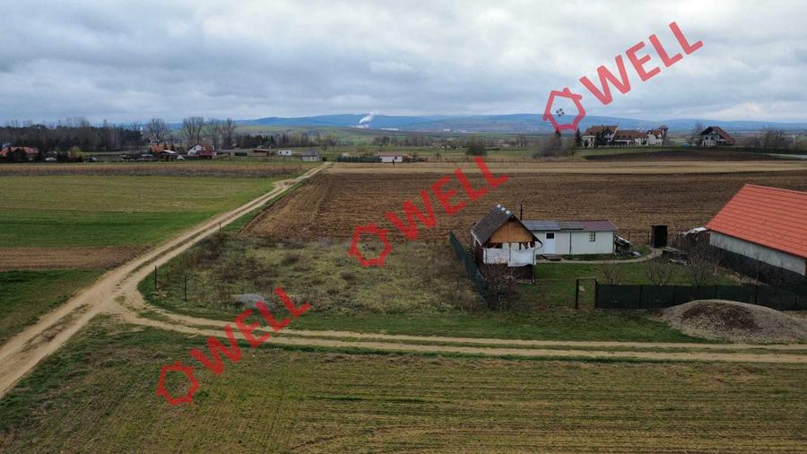 Teren intravilan de 463 mp, în Reci