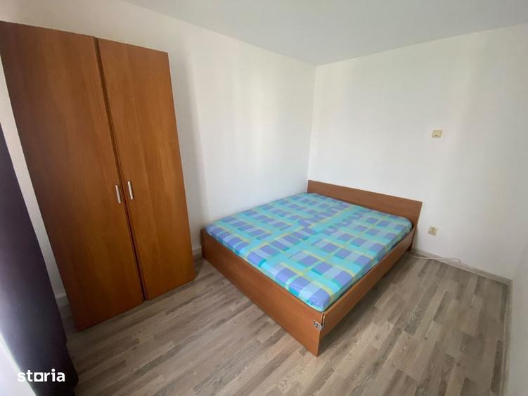 Apartament cu 2 camere în Micro 6