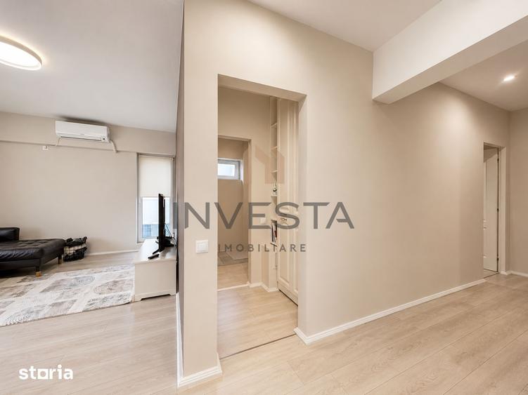 Apartament cu 4 camere semidecomandat, mobilat în Bună Ziua