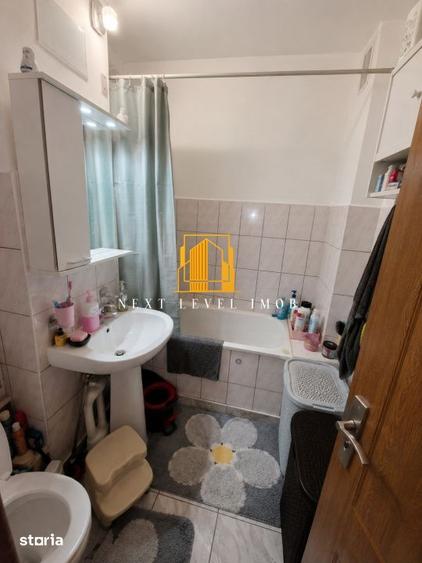 Apartament cu 2 camere decomandat în Prundu