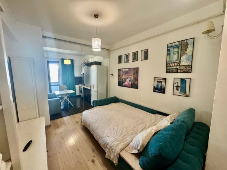 Apartament cu 2 camere decomandat în Palat