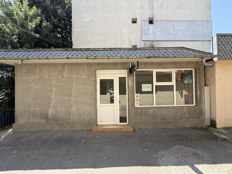 Spațiu comercial, de 33 mp, în Central