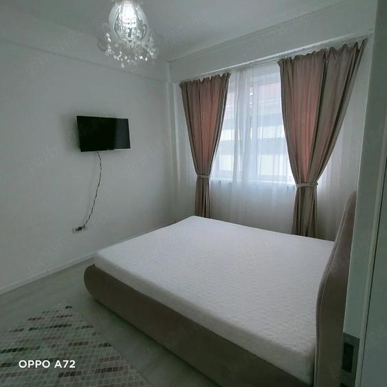 Apartament cu 3 camere semidecomandat în Braytim