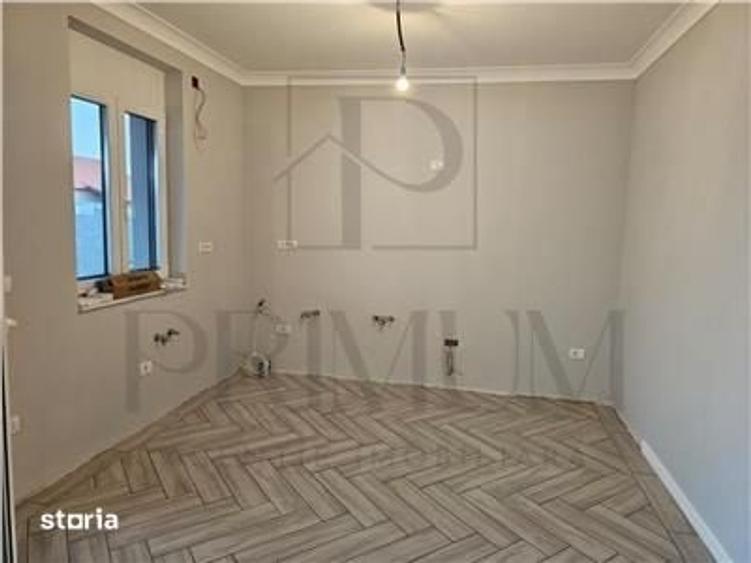 Casă cu 5 camere cu Teren 350 Mp în Central
