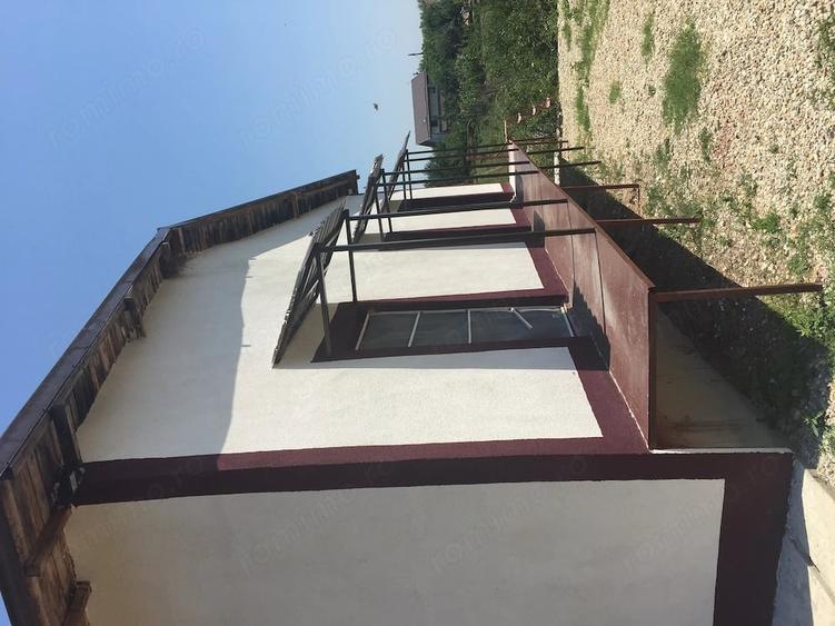 Spațiu comercial, de 300 mp, în Brăniștari