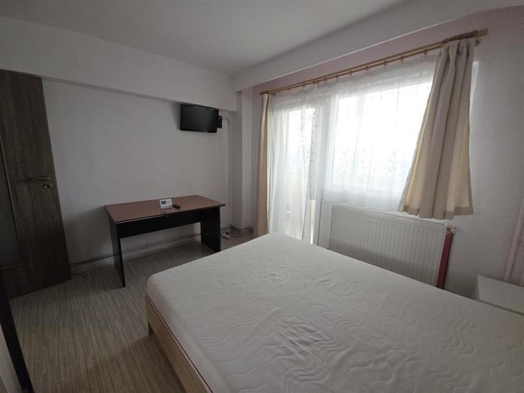 Apartament cu 2 camere decomandat, mobilat în Mărăști