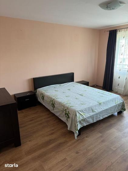 Apartament cu 4 camere în Central