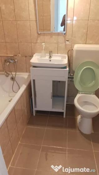 Apartament cu 2 camere decomandat în Drumul Taberei